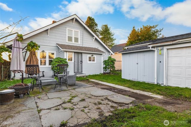 5033 S I Street, Tacoma, WA 98408