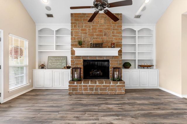 127 Copperwood Loop, Lufkin, TX 75901