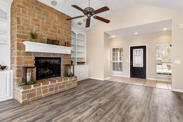 127 Copperwood Loop, Lufkin, TX 75901