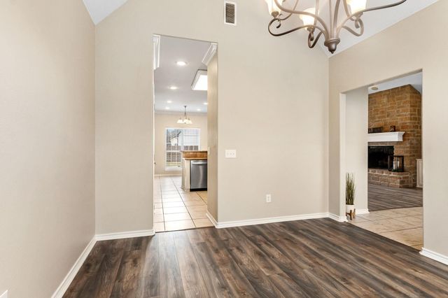 127 Copperwood Loop, Lufkin, TX 75901