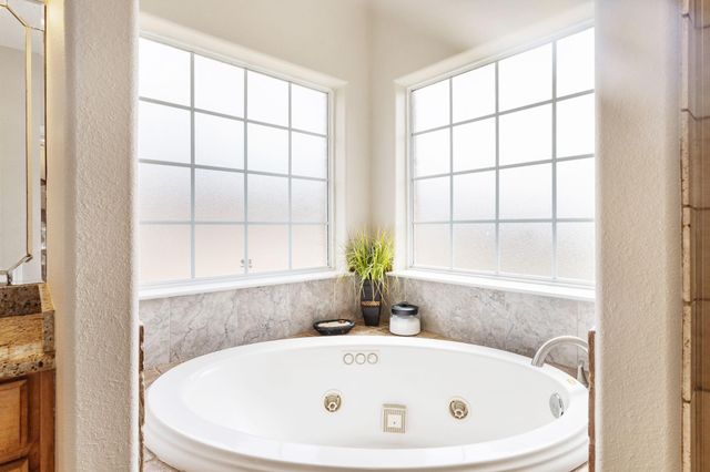 127 Copperwood Loop, Lufkin, TX 75901