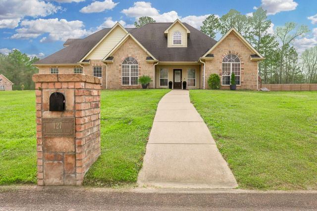 127 Copperwood Loop, Lufkin, TX 75901
