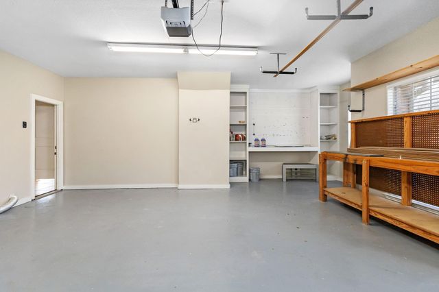 127 Copperwood Loop, Lufkin, TX 75901