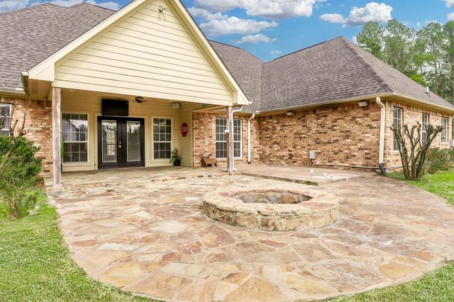 127 Copperwood Loop, Lufkin, TX 75901