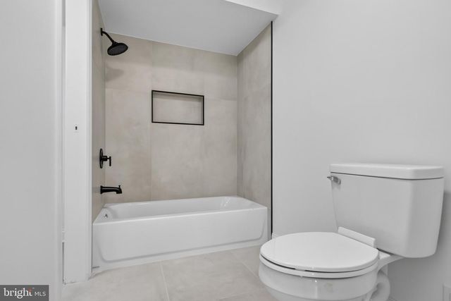28 IPSWICH PL, Sewell, NJ 08080