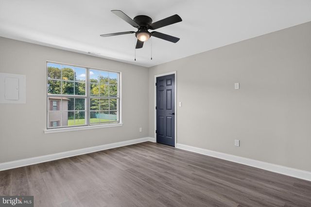 28 IPSWICH PL, Sewell, NJ 08080