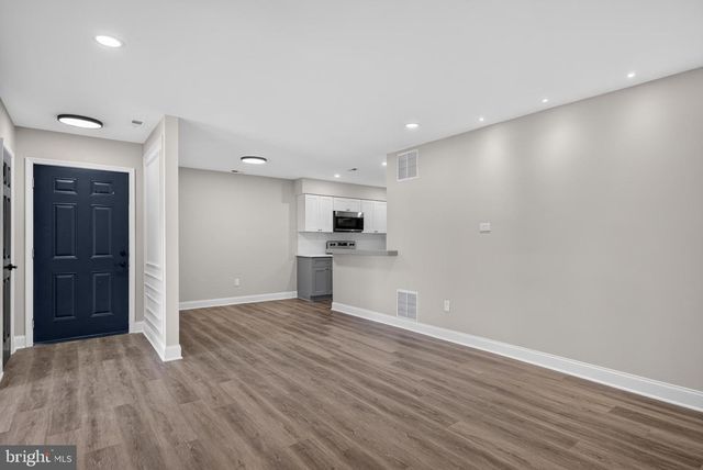 28 IPSWICH PL, Sewell, NJ 08080