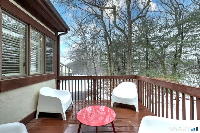 690 Forest Road 651, West Haven, CT 06516