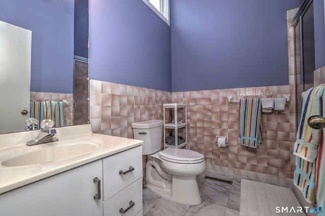 690 Forest Road 651, West Haven, CT 06516