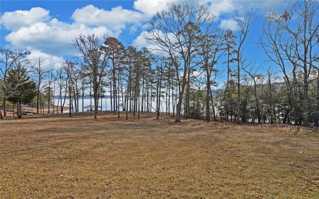 142 C & C Circle, Hartwell, GA 30643