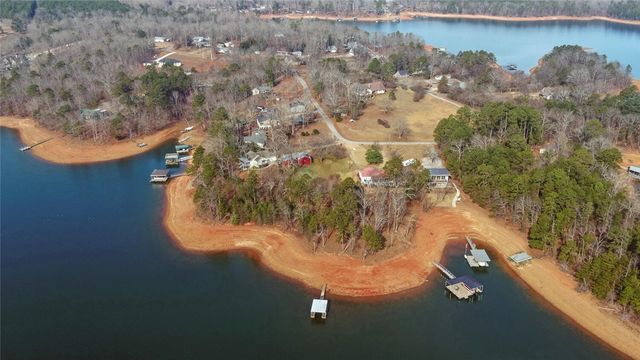 142 C & C Circle, Hartwell, GA 30643