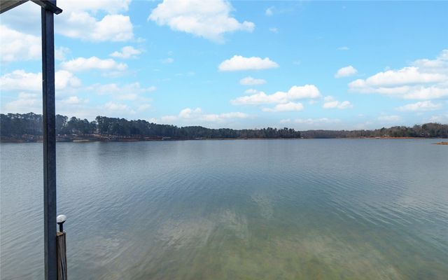 142 C & C Circle, Hartwell, GA 30643