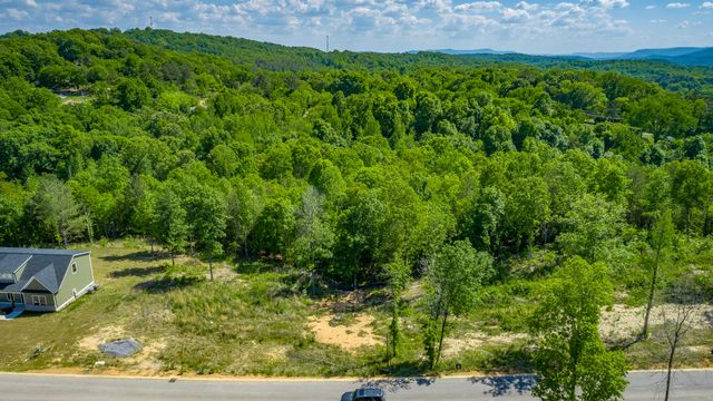 165 Cascade Drive, Rossville, GA 30741