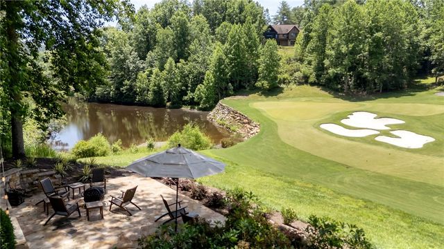 114 Club Cove Way, Sunset, SC 29685