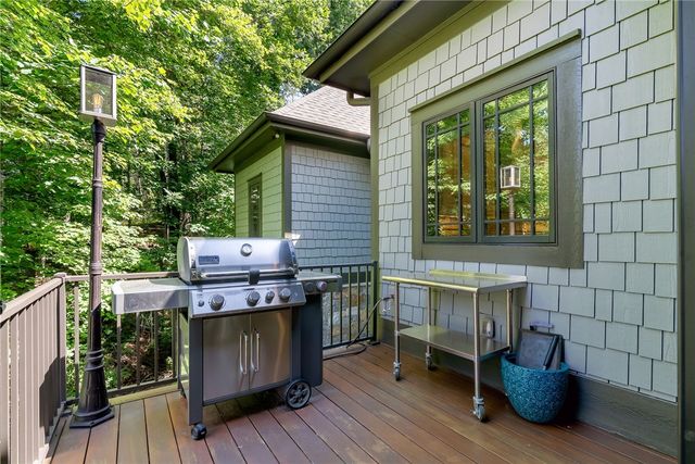 114 Club Cove Way, Sunset, SC 29685