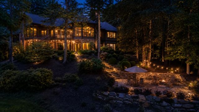 114 Club Cove Way, Sunset, SC 29685