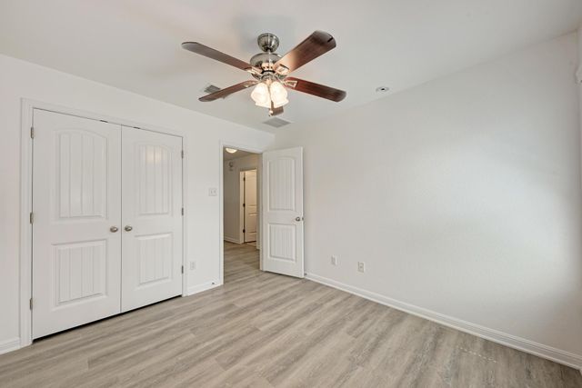 261 Mystic HOLW, Buda, TX 78610