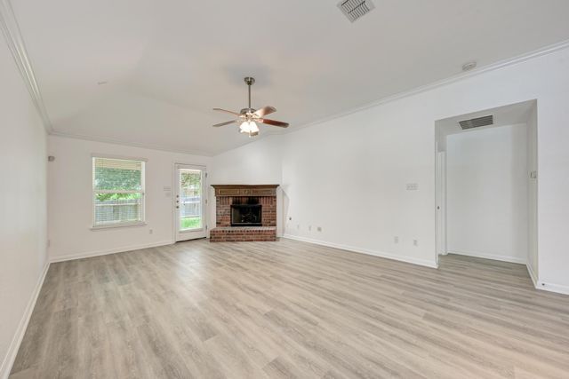 261 Mystic HOLW, Buda, TX 78610
