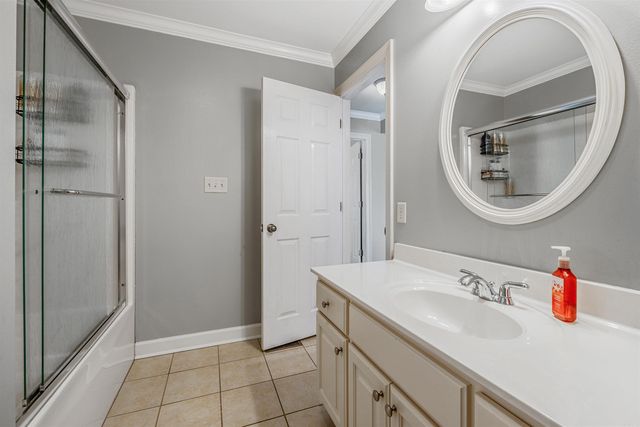 41 Norfork Dr, Maumelle, AR 72113