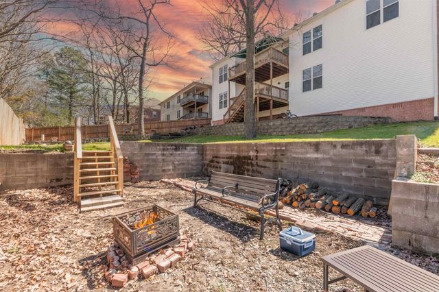 41 Norfork Dr, Maumelle, AR 72113