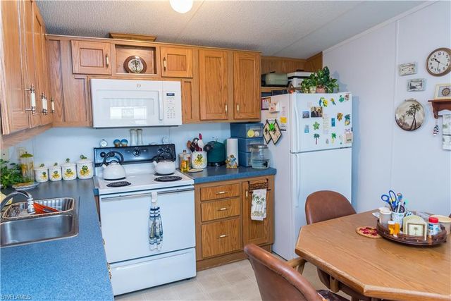 12130 Palm DR, Fort Myers, FL 33908