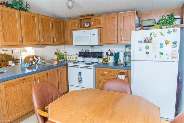 12130 Palm DR, Fort Myers, FL 33908