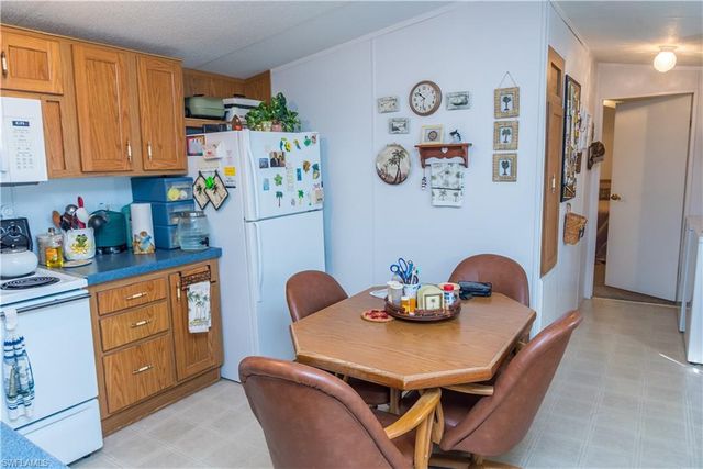 12130 Palm DR, Fort Myers, FL 33908