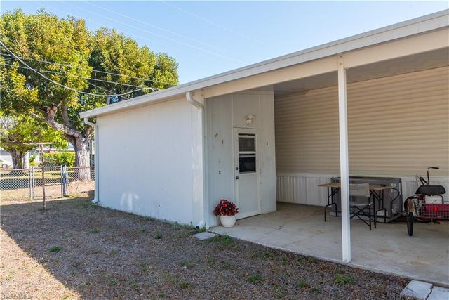 12130 Palm DR, Fort Myers, FL 33908