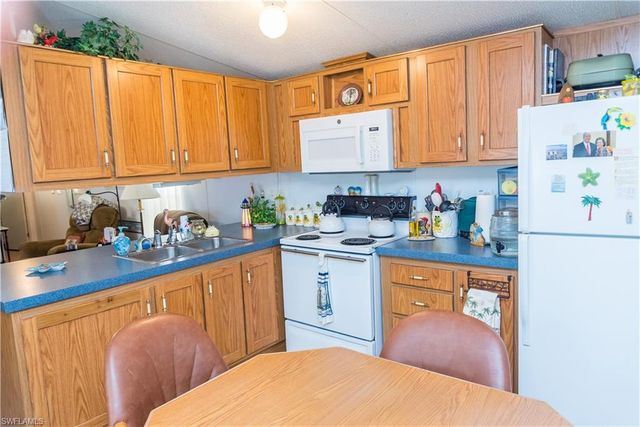 12130 Palm DR, Fort Myers, FL 33908