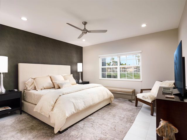 403 Ryder Cup Circle 403, Palm Beach Gardens, FL 33418