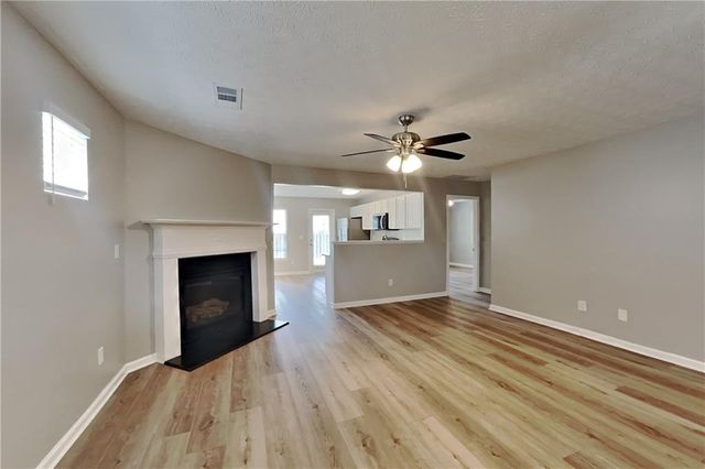 76 Arrowhead Drive, Dallas, GA 30132