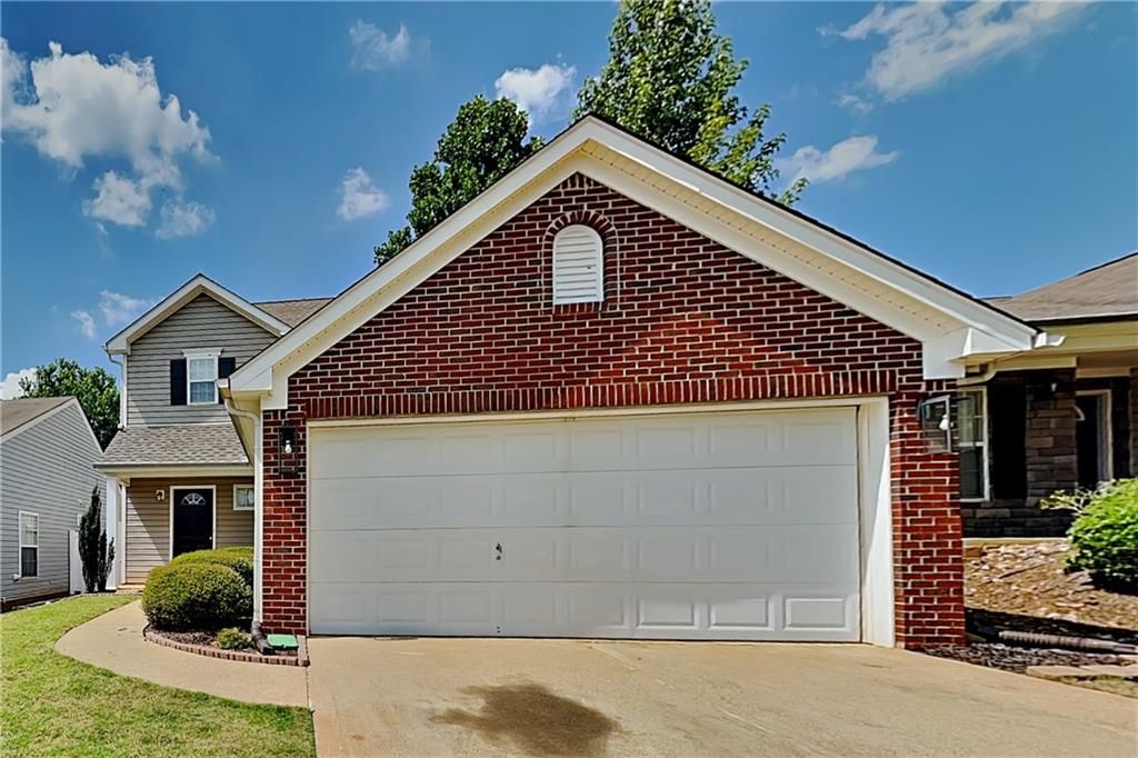 76 Arrowhead Drive, Dallas, GA 30132