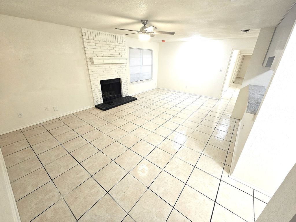 3425 and 3427 Republic Drive, Forest Hill, TX 76140 — photo 5