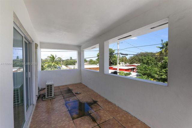 3811 SW 47 ave, West Park, FL 33023