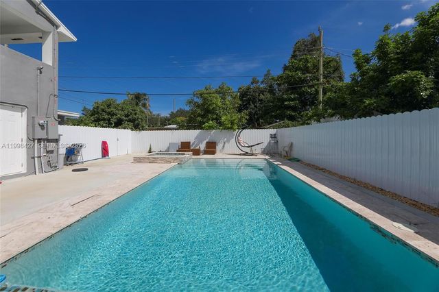 3811 SW 47 ave, West Park, FL 33023