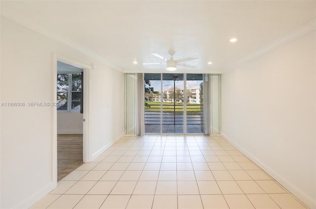 9311 Orange Grove Dr 211, Davie, FL 33324