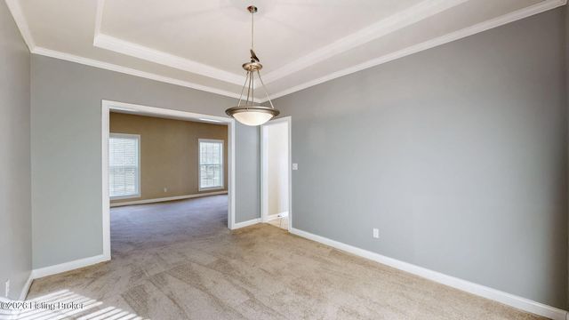 5120 Craigs Creek Dr, Louisville, KY 40241