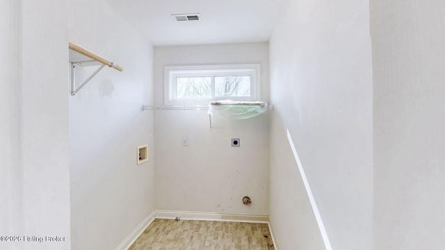 5120 Craigs Creek Dr, Louisville, KY 40241