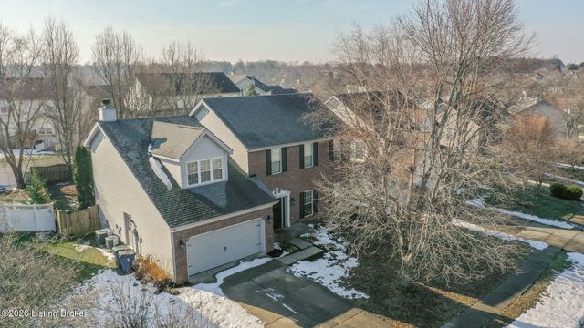 5120 Craigs Creek Dr, Louisville, KY 40241