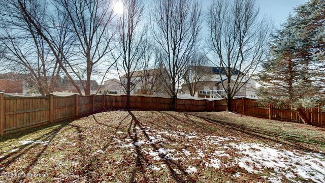 5120 Craigs Creek Dr, Louisville, KY 40241