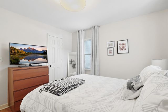 6024 4th Avenue S, Minneapolis, MN 55419