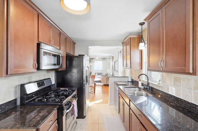 6024 4th Avenue S, Minneapolis, MN 55419