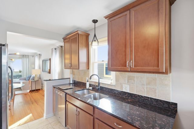 6024 4th Avenue S, Minneapolis, MN 55419