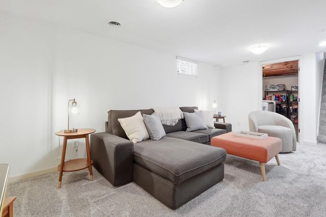 6024 4th Avenue S, Minneapolis, MN 55419