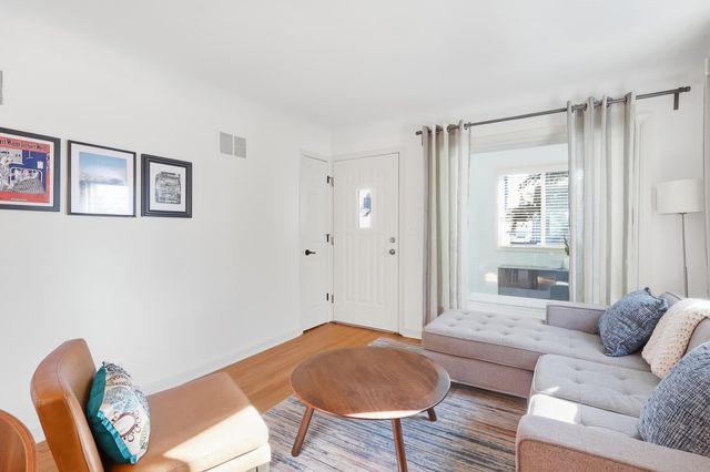 6024 4th Avenue S, Minneapolis, MN 55419