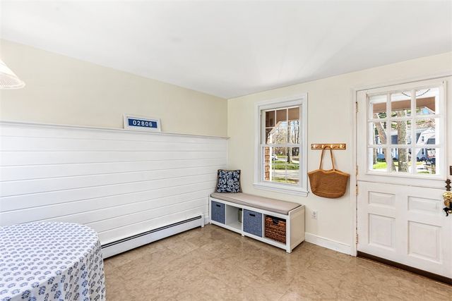 21 Old Chimney Road, Barrington, RI 02806