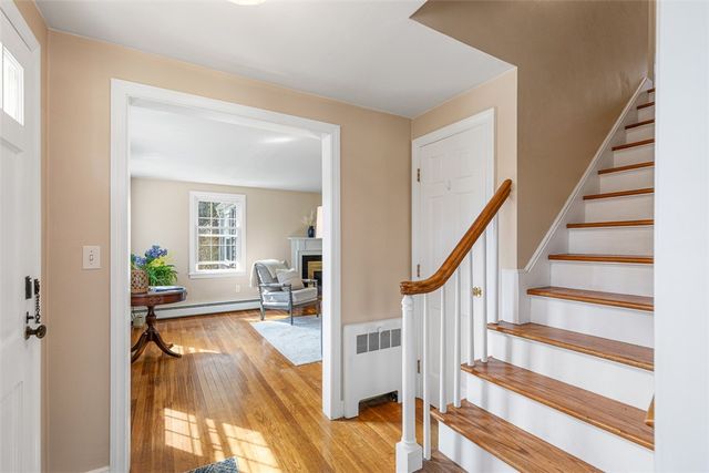 21 Old Chimney Road, Barrington, RI 02806