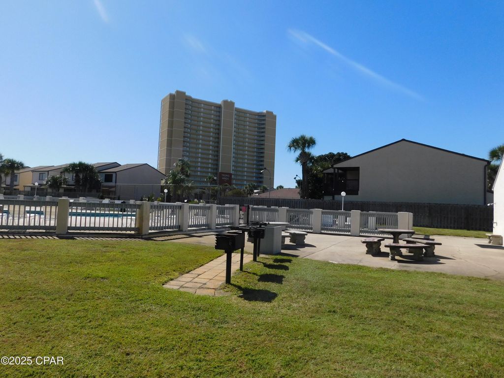 Image 19 of property listing at 17614 Front Beach Road 38A, Panama City Beach, FL 32413