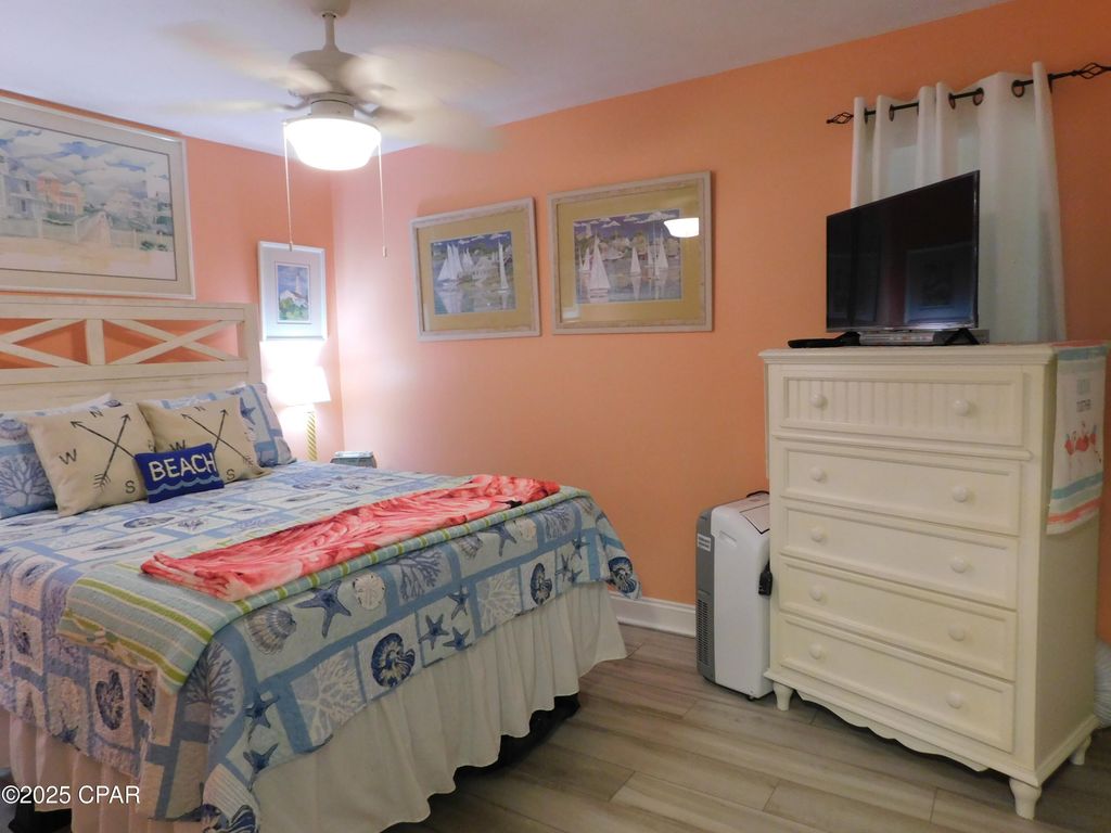 Image 8 of property listing at 17614 Front Beach Road 38A, Panama City Beach, FL 32413