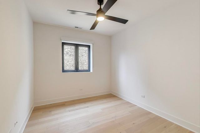 1619 W Lawrence Avenue 3, Chicago, IL 60640